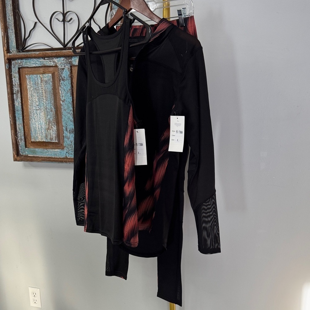 Stylish Black and Red Activewear Set NEW Large